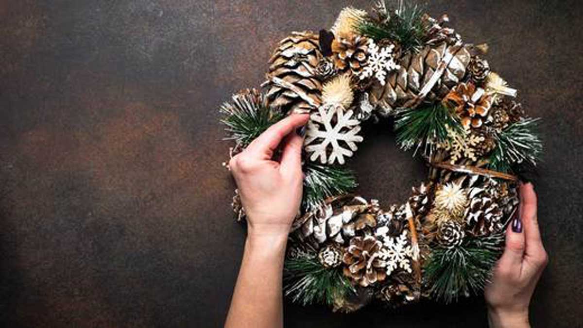 How to Pack Away Your Christmas Decorations
