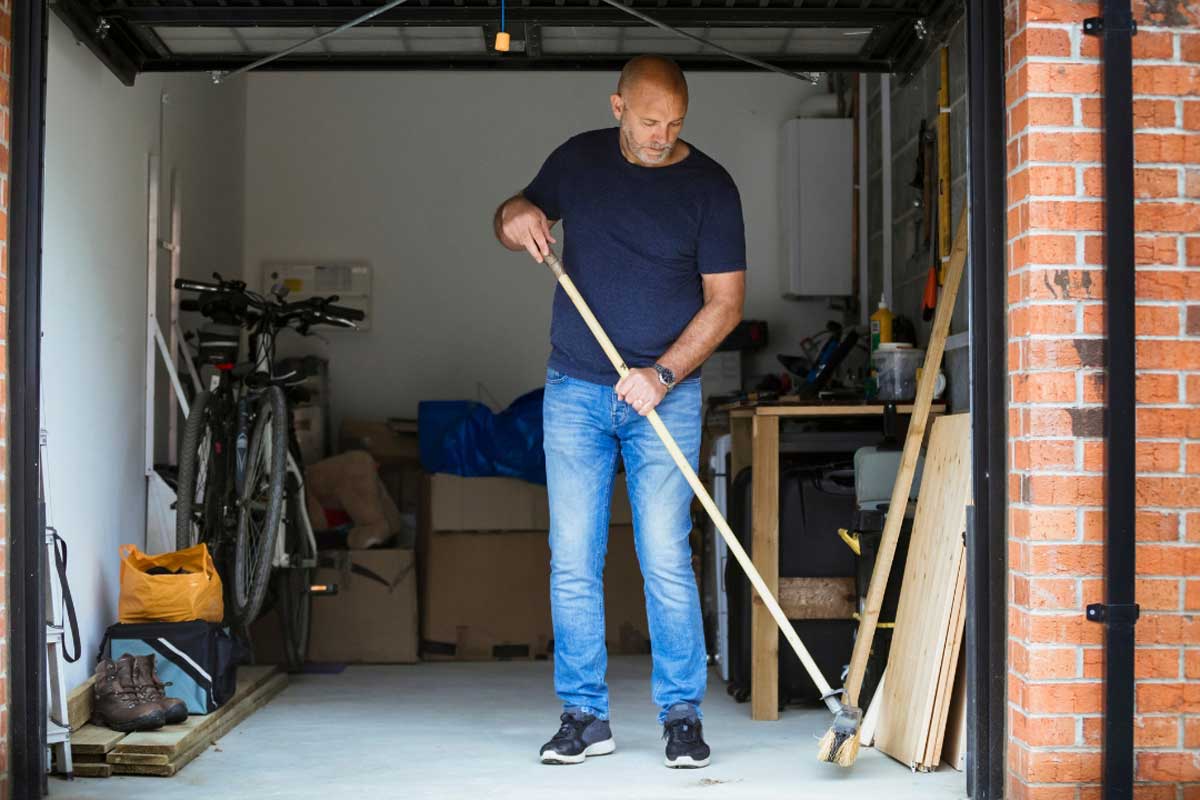 Tips for Organizing and Cleaning Your Garage